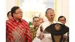 Pemerintah membuka peluang bagi investor asing untuk secara penuh menguasai beberapa bidang usaha di Indonesia. Terdapat 35 bidang usaha yang dikeluarkan dari DNI. Artinya, bidang usaha ini boleh 100% dikuasai investor asing.