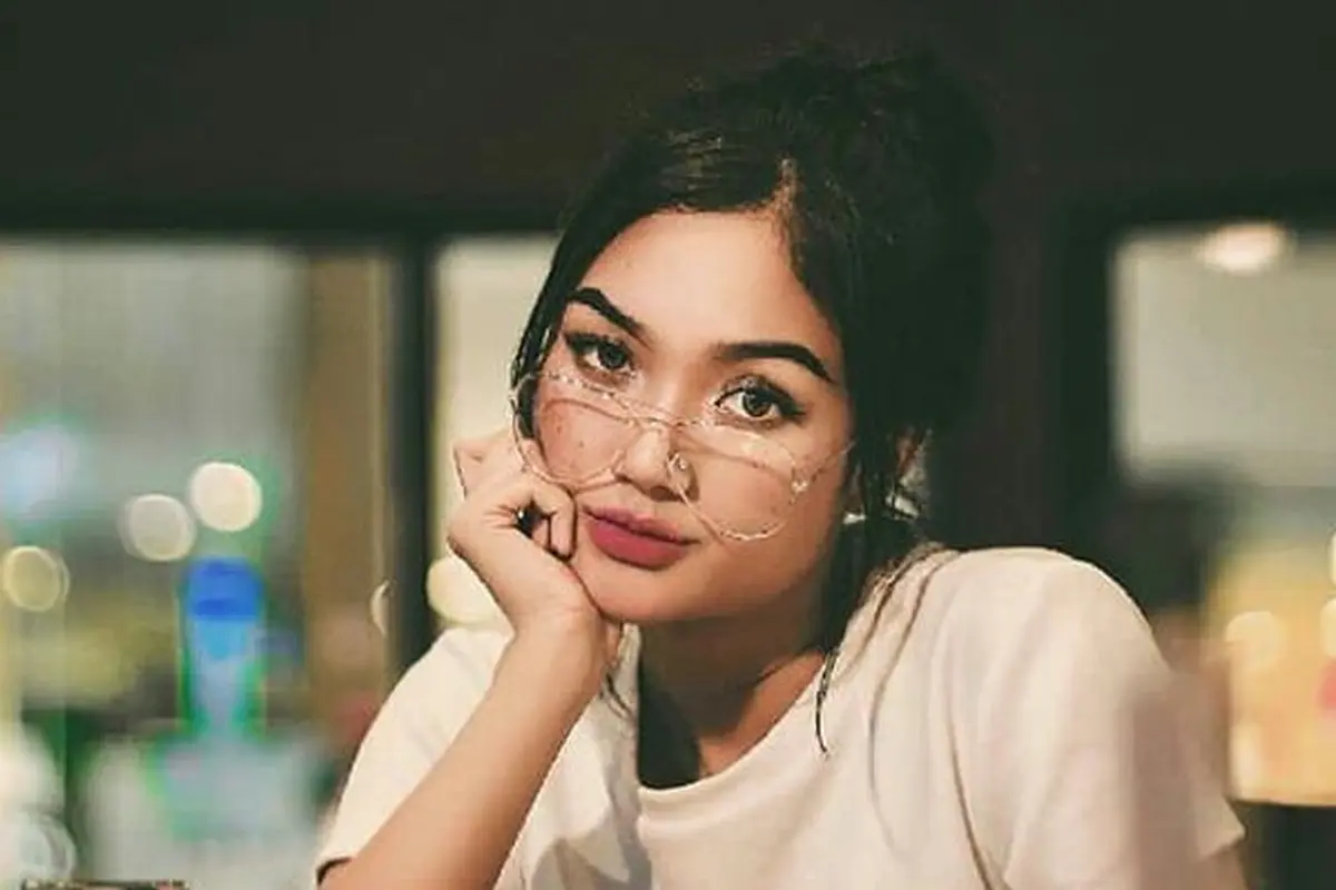 [Bintang] Marion Jola