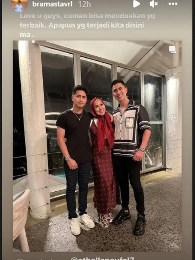 Verrell Bramasta Makan Bareng Venna Melinda dan Ferry Irawan (Foto: Instagram/@bramastavrl)