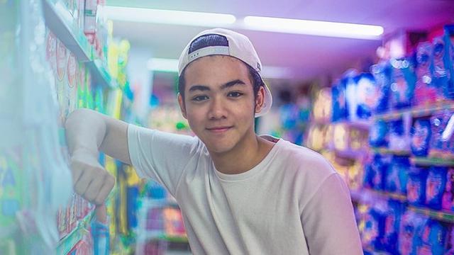 6 Potret Terbaru Dimas Gabra, Bintang Iklan Cilik yang Kini Makin Tampan