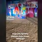 Video viral memperlihatkan podium SEA Games 2023 gelap-gelapan (Foto: Screenshot video TikTok @bungabdur).