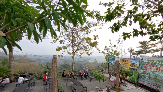 Puncak Bibis Bantul