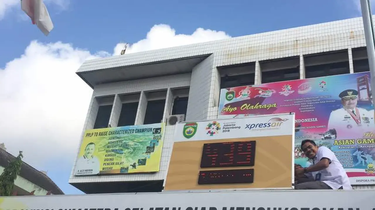 Jam hitung mundur Asian Games 2018 yang terpasang di Sumatera Selatan sudah digital