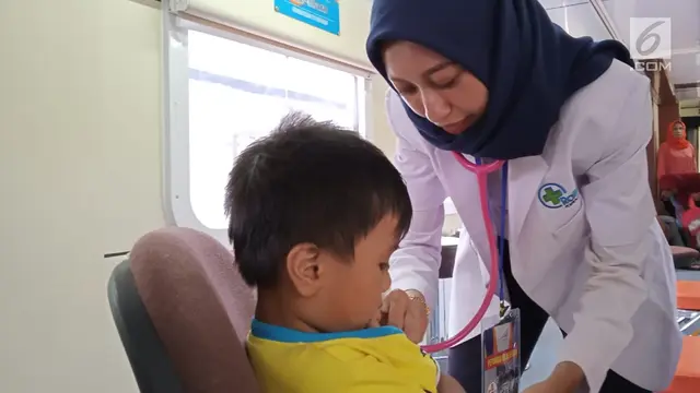 Rail Clinic PT KAI Beri Pengobatan Gratis di Stasiun Alastua Semarang