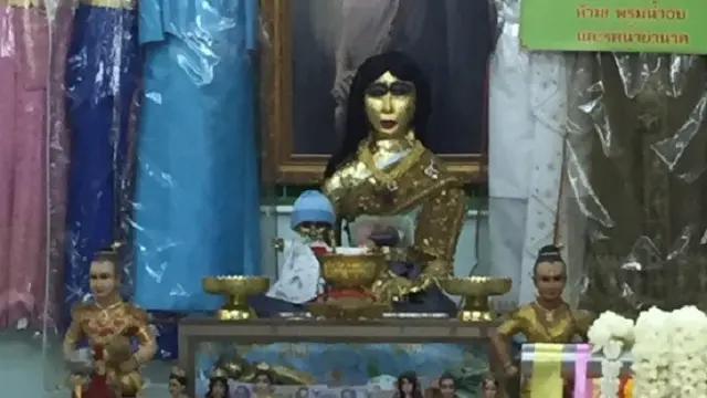 Arwah Mae Nak Phra Khanon dikurung dan disimpan (Instagram/gilliesmellie)