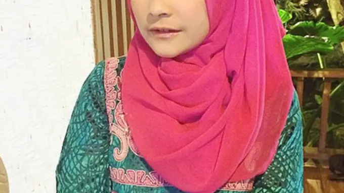 [Bintang] Prilly Latuconsina