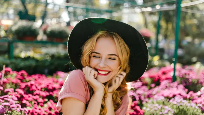 Perempuan cantik dirindukan