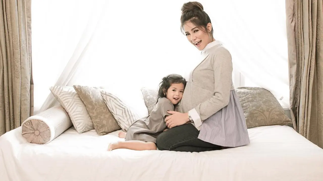 [Bintang] Maternity shoot