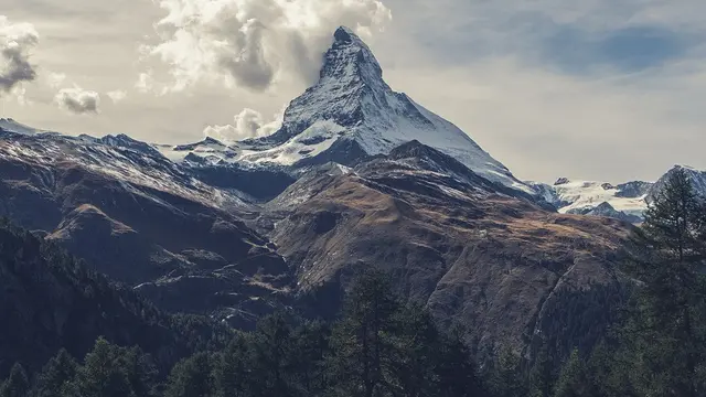 Tempat Wisata Menarik di Swiss