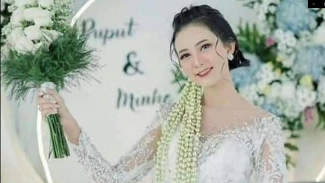 Pernikahan Lee Minho dengan Puput