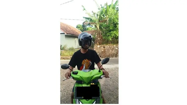 Kelakuan Absurd (Sumber: Twitter/febcdef)