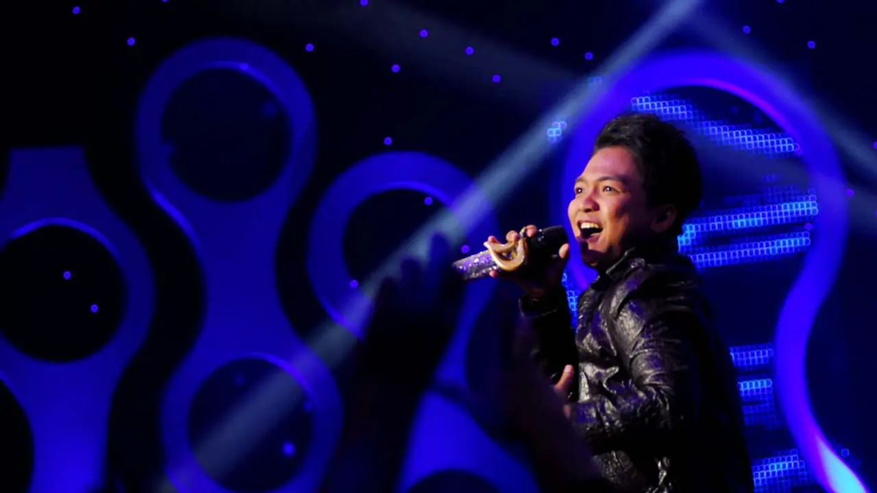 Febro D'Academy Pangeran Dangdut Luar Biasa