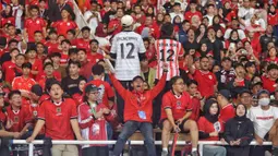 Puluhan ribu pendukung skuad Garuda tersebut siap untuk menyaksikan laga krusial Timnas Indonesia vs Bahrain pada lanjutan putaran ketiga Grup C Kualifikasi Piala Dunia 2026 zona Asia. (Liputan6.com/Angga Yuniar)