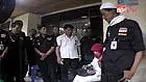 Janda pahlawan siap menghadapi kemungkinan terburuk dalam vonis hakim hari ini. Mereka juga akan membongkar makam dan mengembalikan semua tanda jasa almarhum suaminya karena dianggap tidak pantas menerima itu. 