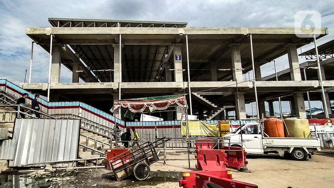 FOTO: Akibat COVID-19, Pembangunan Pelabuhan Kali Adem ...