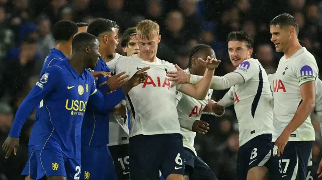 Hasil Liga Iinggris: Tottenham Hotspur Bungkam Chelsea di Stamford Bridge, Cole Palmer Diusir Wasit