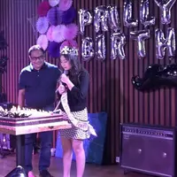 Selain Teuku Rassya, Tamara Bleszynski, Teuku Rafly Pasya beserta istri juga ikut mengucapkan selamat ulang tahun pada Prilly Latuconsina. 