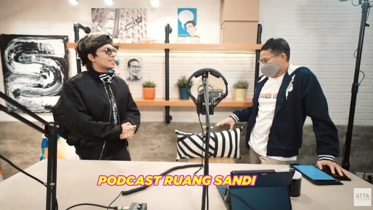 Sandiaga Uno Punya Studio Podcast Keren, Ini 7 Potretnya