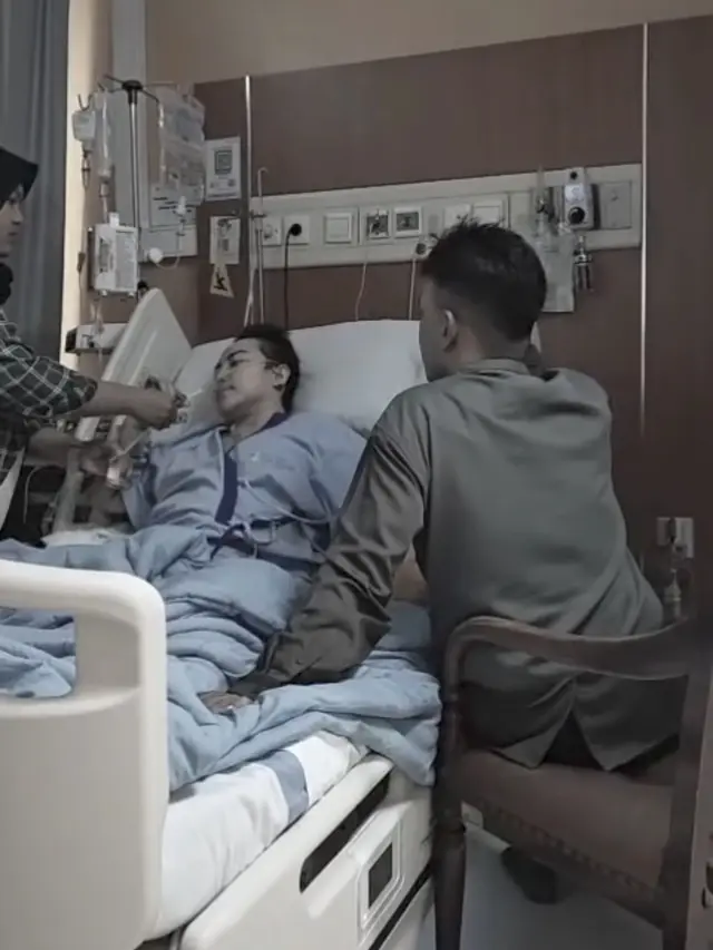 Ruben Onsu Jenguk Mpok Alpa Sebelum Meninggal