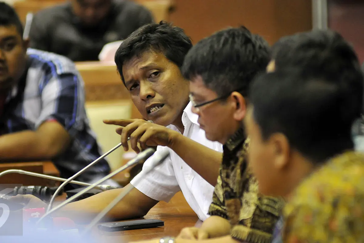 20151120-Anggota DPR Ajukan Mosi Tidak Percaya, Desak Novanto Mundur-Jakarta