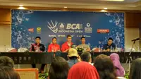 Para pemain top dunia mengikuti konferensi pers jelang perhelatan BCA Indonesia Open Super Series Premier 2016 di Hotel Sultan, Jakarta, Minggu (29/5/2016). (Bola.com/Oka Akhsan)