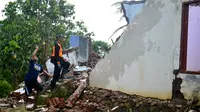 Ilustrasi – Gerakan tanah atau longsor merusak 24 rumah di Desa Padangjaya, Majenang, Cilacap. (Foto: Liputan6.com/Muhamad Ridlo)