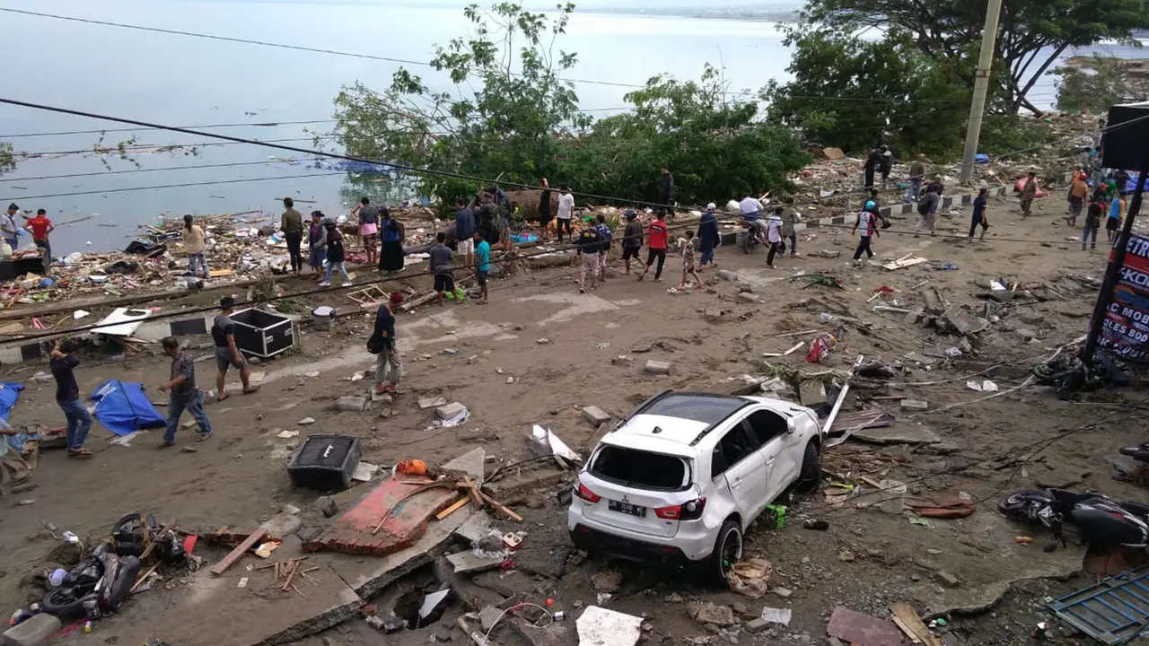 Gempa dan Tsunami Melanda Palu