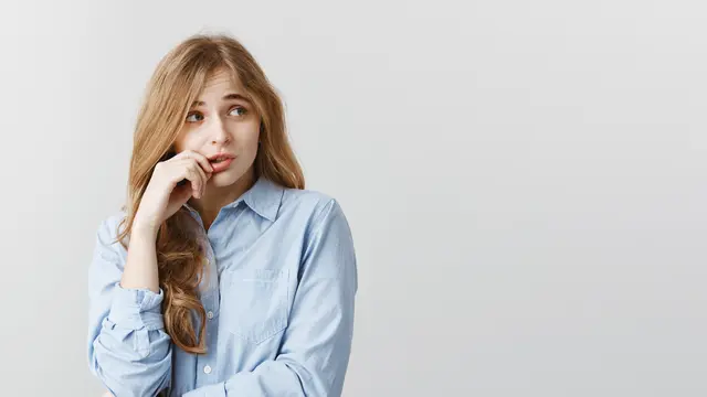 5 Cara Mengatasi Takut Kehilangan Agar Tidak Mengganggu Kecemasan (photo by freepik.com)