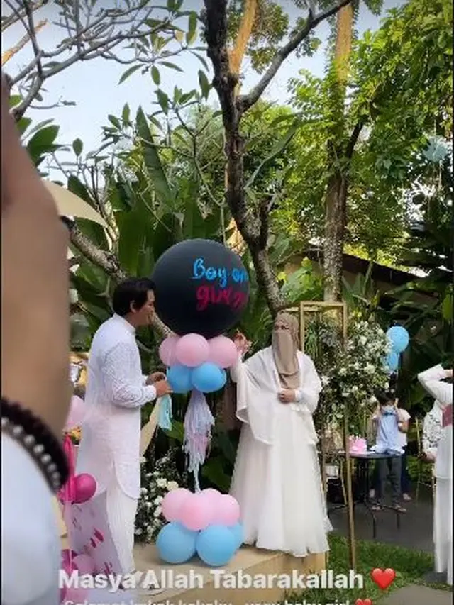 Gelar Tasyakuran, Ini 7 Momen Wardah Maulina dan Natta Reza Ungkap Jenis Kelamin Anak