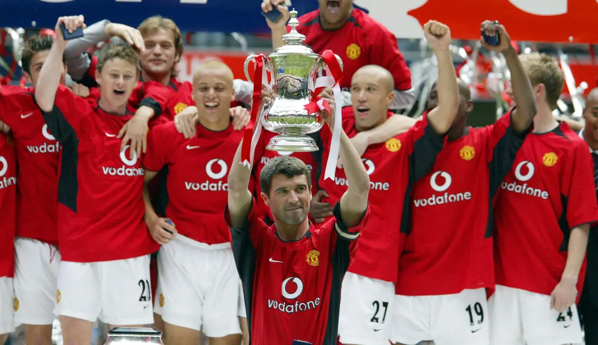 Selama 9 tahun sebagai kapten United, ia memenangkan tujuh trofi utama termasuk empat gelar Liga Primer. Lebih dari satu dekade, ia tetap menjadi kapten Red Devils terbesar. (Foto: AFP/Pool/Nick Potts)