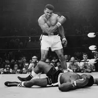 Muhammad Ali meninggal pada usia 74 tahun. (Via: buzzfeed.com)