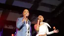 Lagu 'Nada Kasih' milik Fariz RM menjadi pembuka dalam duet Marcell dan Dira Sugandi. (Andy Masela/Bintang.com)