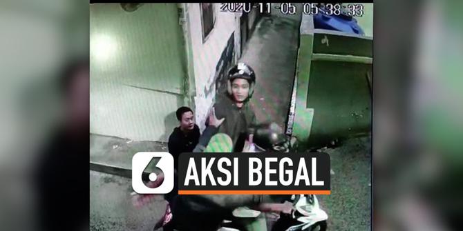 VIDEO: Modus Tanya Alamat, Pelaku Begal Beraksi di Gang Sempit