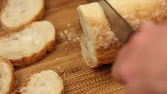 [Bintang] Berkenalan dengan Roti Baguette yang Jadi Trending Topic Google