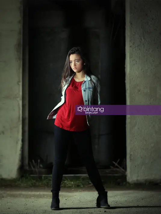 Perannya tersebut juga mendapat pujian dari artis senior Nova Soraya. Memuji bahwa Megan calon pemain watak yang layak diperhitungkan. Megan, menurut Nova dapat menjiwai peran-perannya. (Nurwahyunan/Bintang.com)