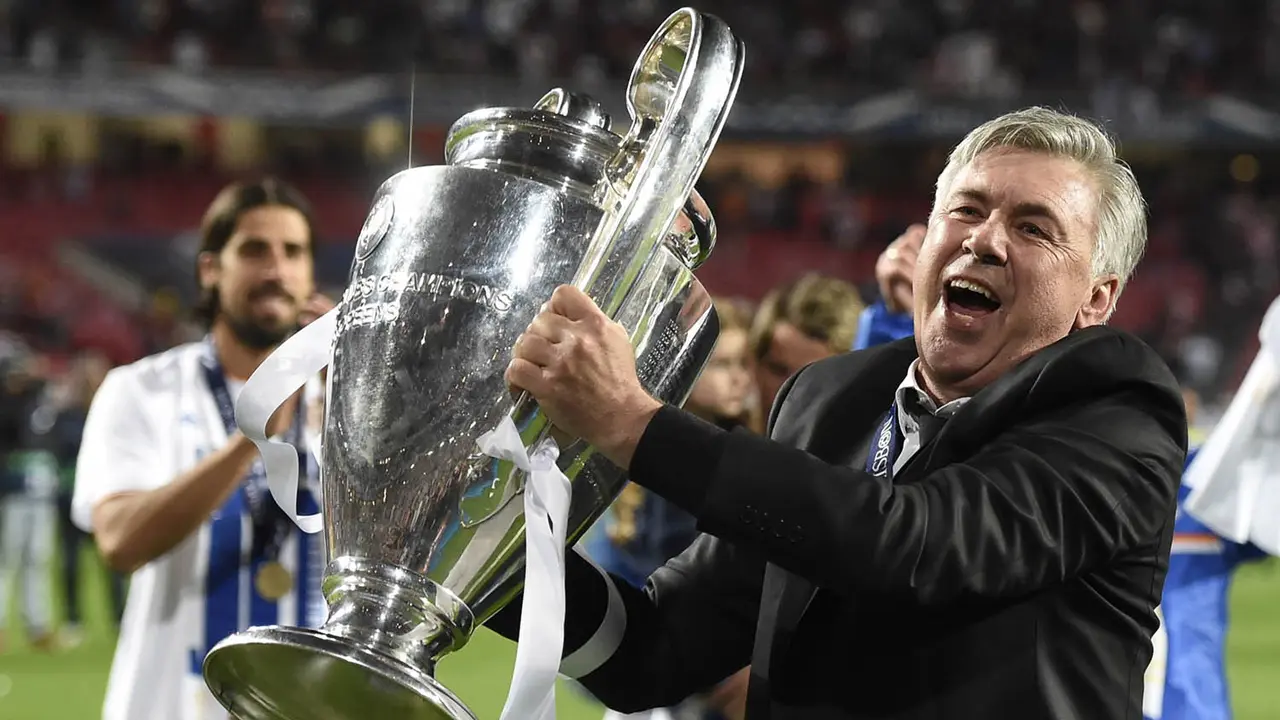 Carlo Ancelotti memenangkan Liga Champions bersama AC Milan dan Real Madrid. 