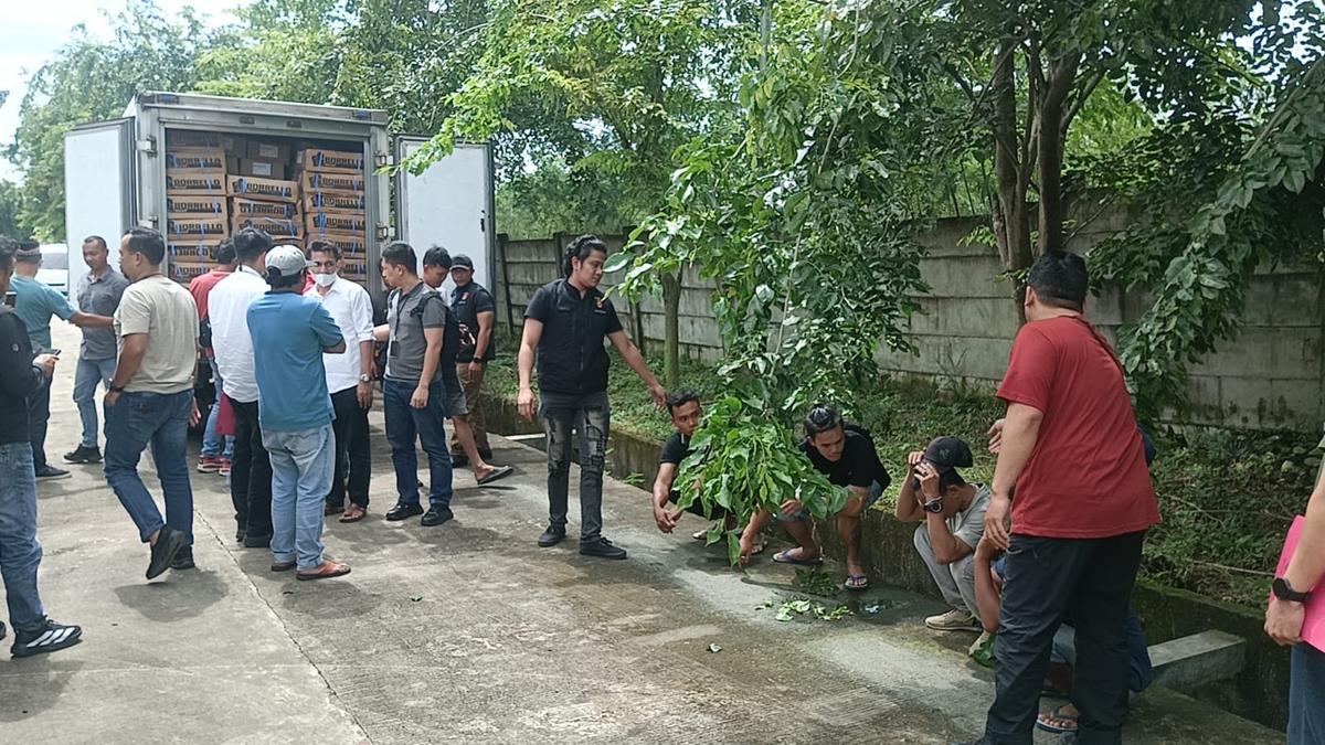 Polisi Gagalkan Peredaran 9 Ton Daging Beku Impor Kedaluwarsa Jelang Lebaran