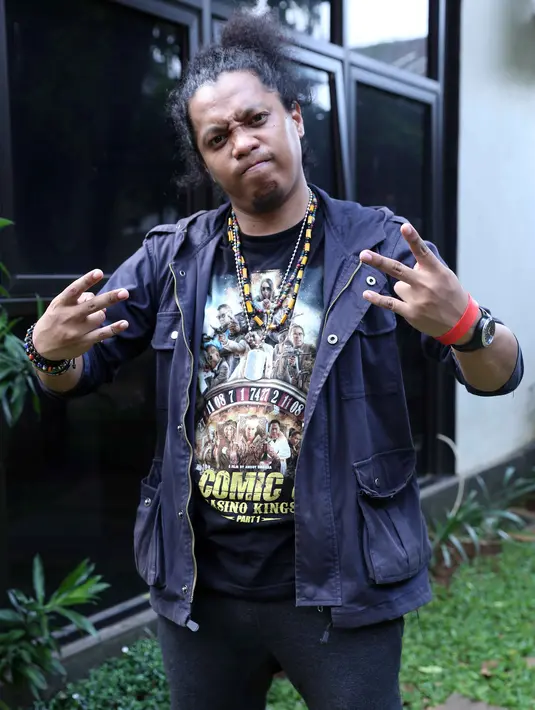 Ditemui di kantor Falcon Picture, Duren Tiga, Jakarta Selatan, Kamis (10/3/2016) Arie sedikit membuka rahasia kesuksesan film tersebut. (Nurwahyunan/Bintang.com)