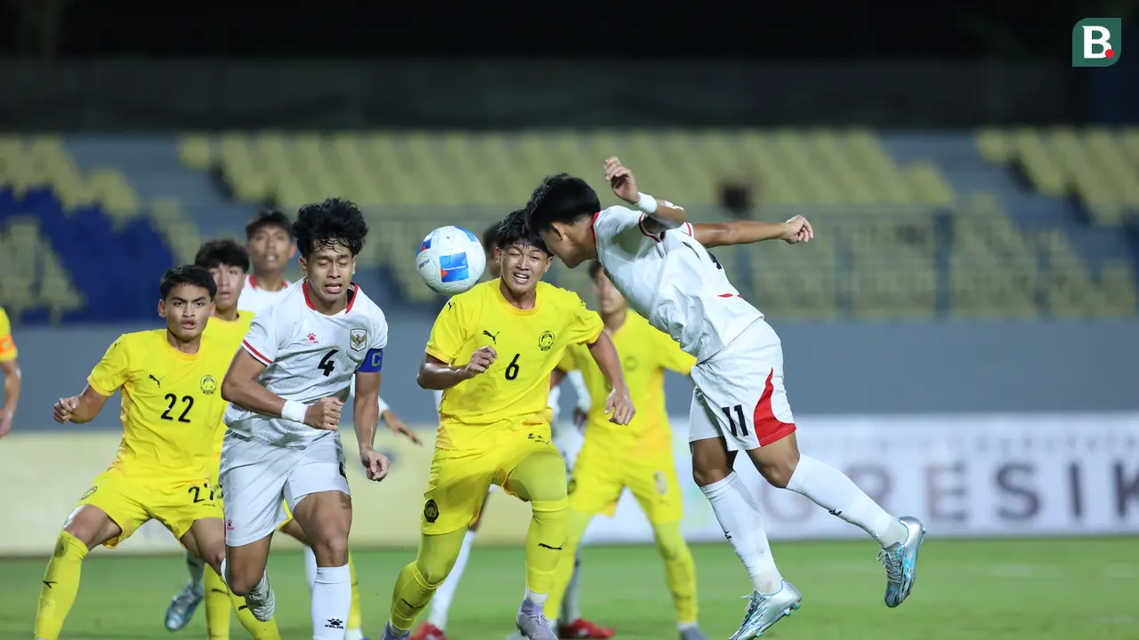 Timnas Malaysia U-17 melawan Timnas Indonesia U-17.