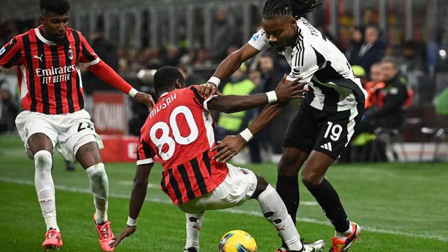 Skor Kacamata Warnai Hasil Pertandingan AC Milan Melawan Juventus