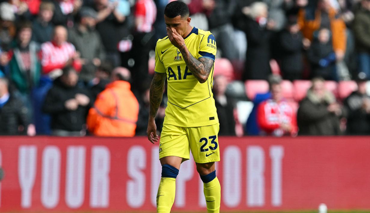Rentetan hasil buruk membuat Spurs tidak meraih kemenangan dalam 105 hari terakhir di liga. Situasi ini memperburuk posisi mereka yang kini terdampar di zona degradasi. (AFP/Andy Buchanan)