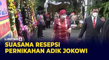 Pernikahan Ketua Mahkamah Konstitusi (MK) Anwar Usman, dengan adik Presiden Joko Widodo (Jokowi), Idayati diselenggarakan di Gedung Graha Saba Buana Solo, Jawa Tengah pada Kamis (26/5/2022).