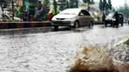Genangan Air di Dago