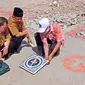 Proses pengukuran arah kiblat untuk masjid hadiah Pangeran Abu Dhabi di lahan eks depo Pertamina, Solo, Kamis (9/7).(Liputan6.com/Fajar Abrori)
