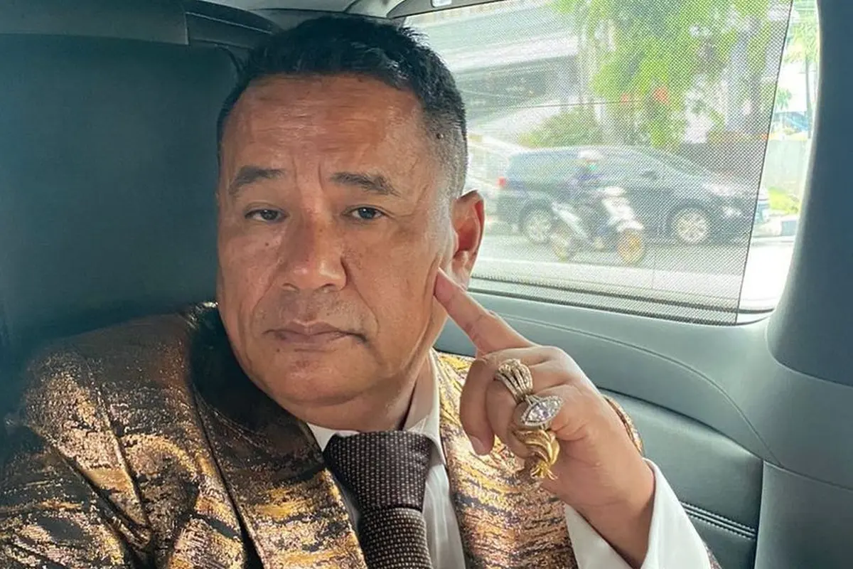 Hotman Paris resmikan Gold Dragon HW Group di Central Park