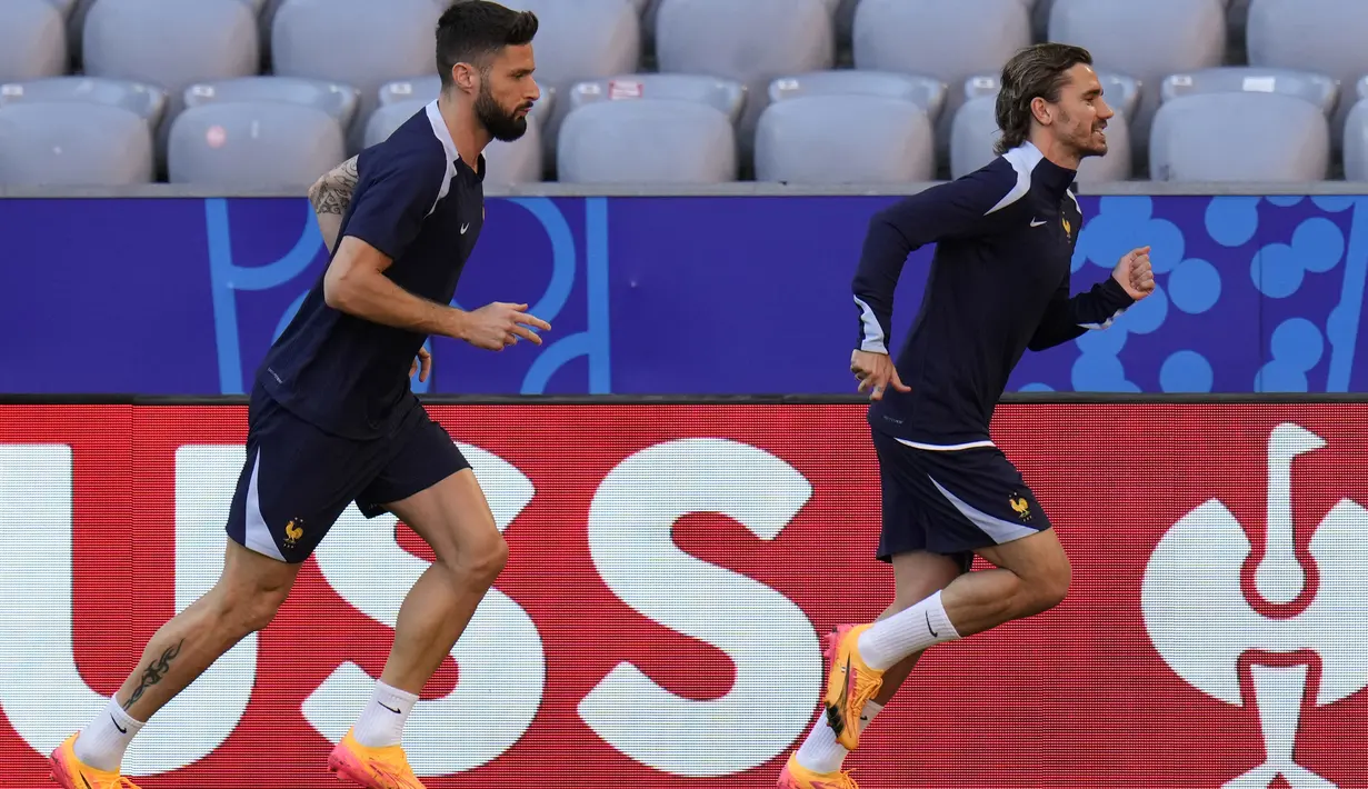 Timnas Prancis mampu melaju jauh hingga babak semifinal, tetapi penampilan anak asuhan Didier Deschamps belum meyakinkan. (AP Photo/Hassan Ammar)