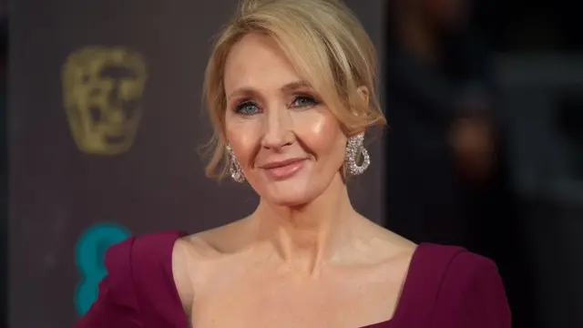 [Bintang] J.K Rowling