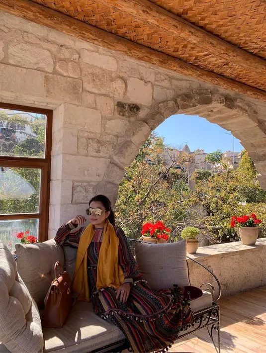 Mayangsari dan Bambang Trihatmojo (Instagram/mayangsaritrihatmodjoreal)