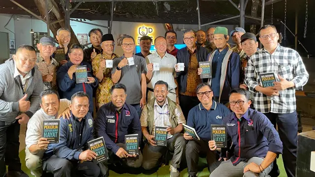 Bedah Buku “Melindungi Pekerja Sepanjang Hayat”: Refleksi Strategis Perlindungan Tenaga Kerja di Indonesia