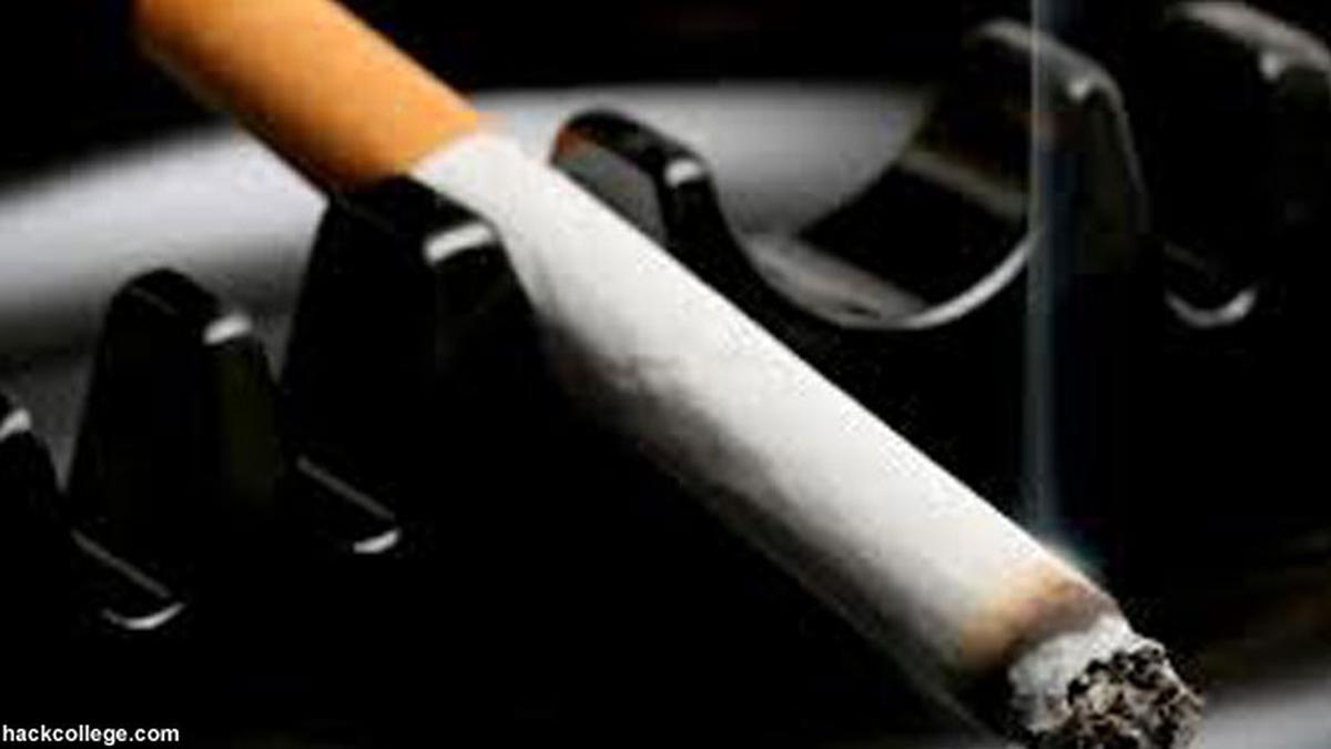 Pajak Cukai Rokok Dianggap Ganda, 5 Perokok Gugat UU Pajak